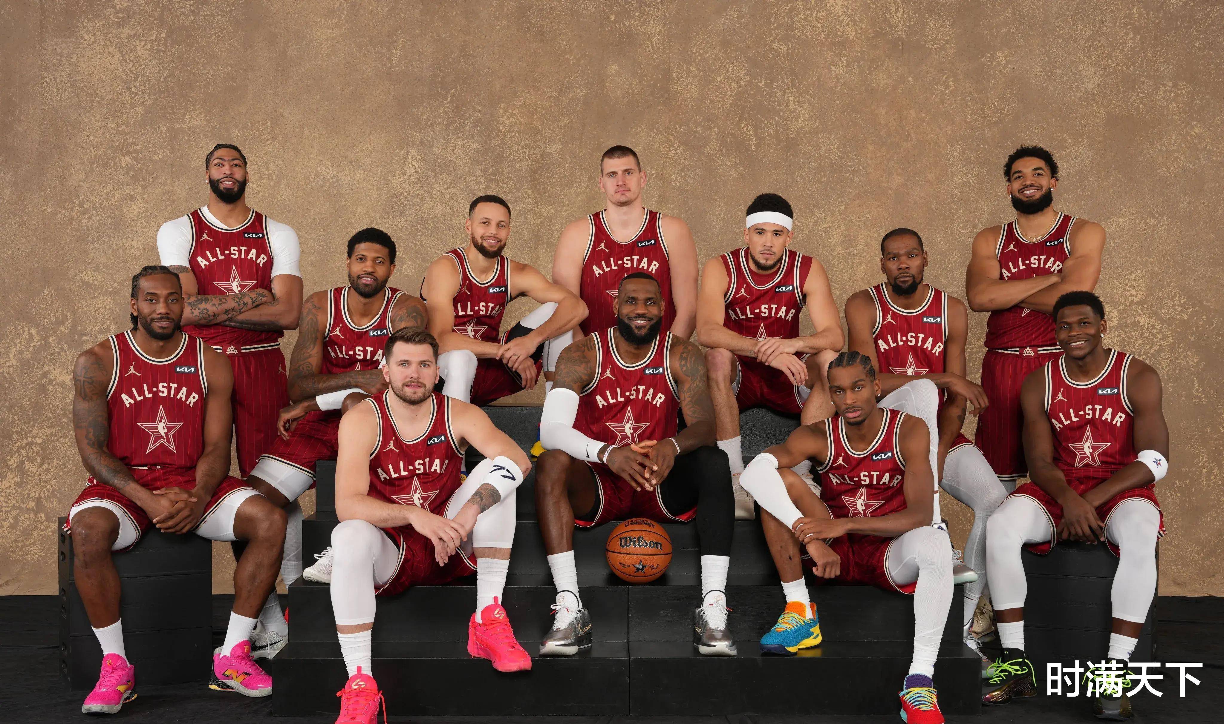 星空体育首页-包含训练奥秘：NBA明星日常训练的幕后揭秘的词条